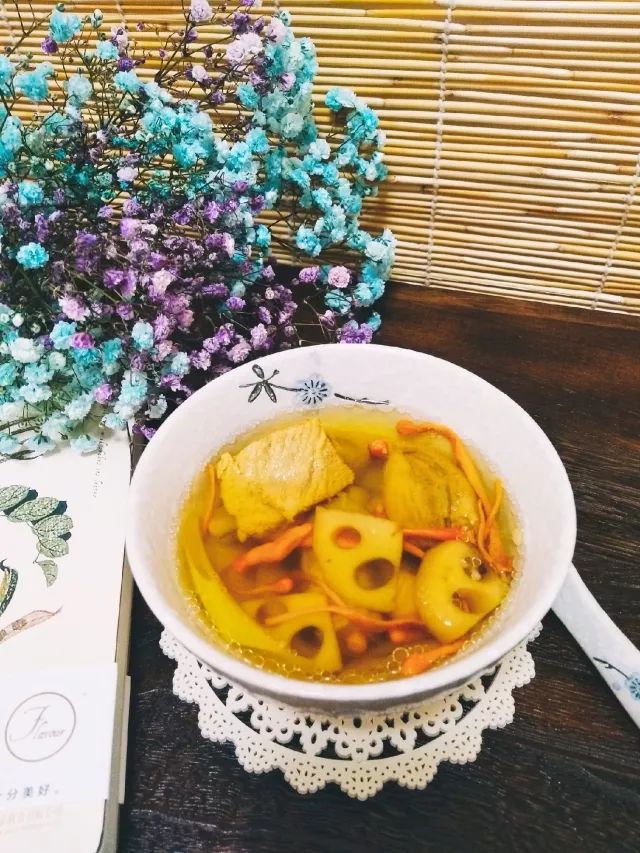 What exactly is the Cordyceps flower in the restaurant?