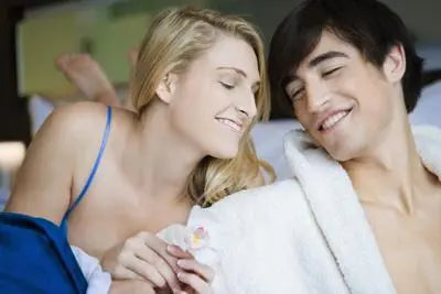 Having more children and breastfeeding can reduce the risk of breast cancer