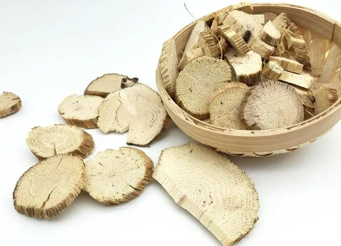 Diuretic and drenching medicine-Akebia